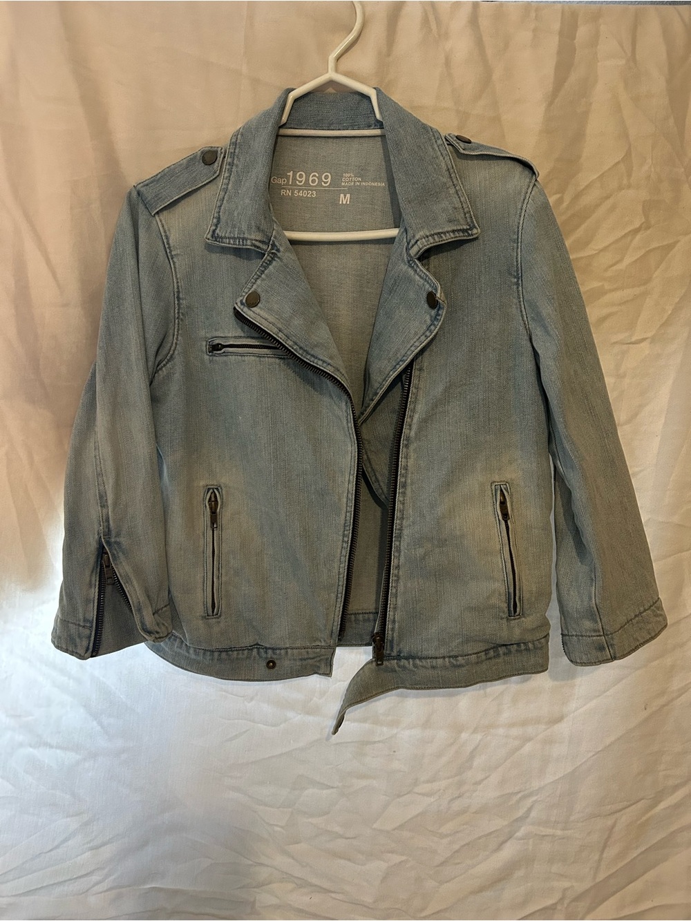 GAP Light Blue Denim Moto Jacket - Women’s